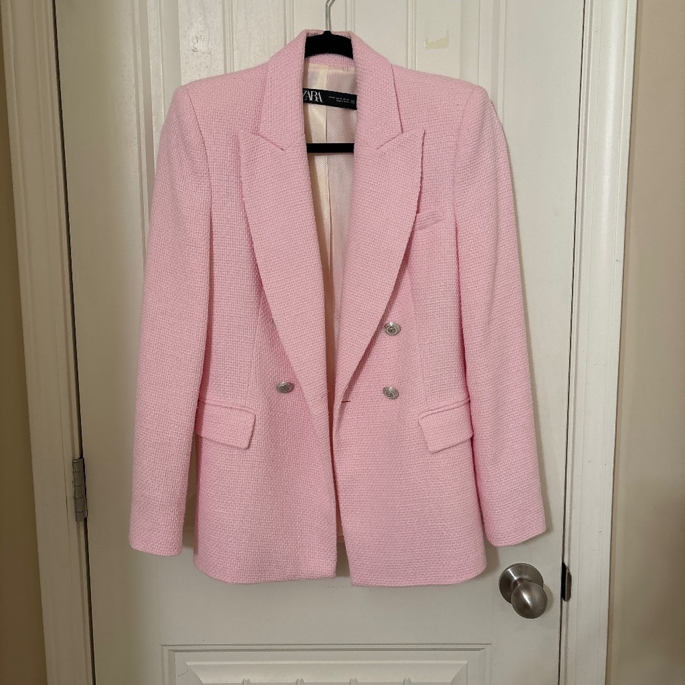 Baby pink Zara blazer